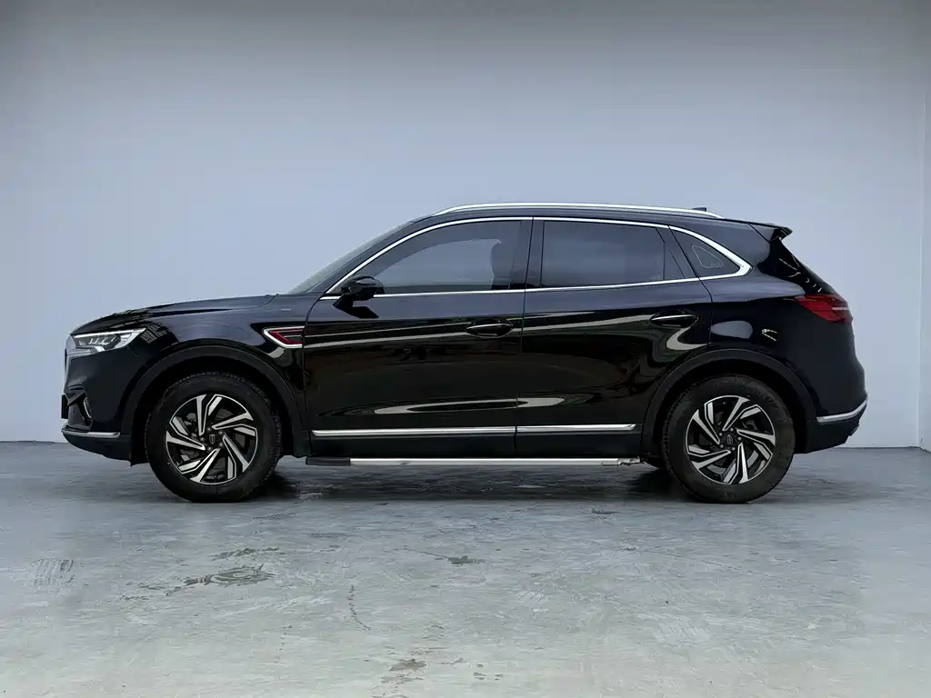 Hongqi HS5 2022 Facelift 2.0T Zhi Lian Qi Xiang Edition