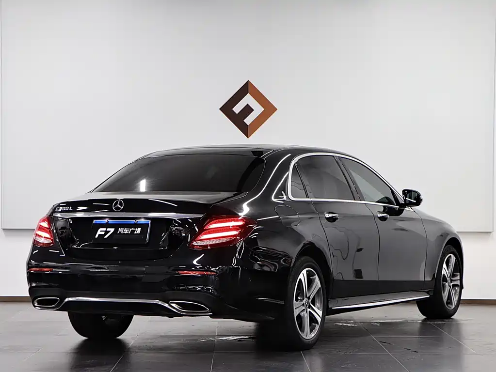 Mercedes-Benz E-Class 2019 E 260 L Sport
