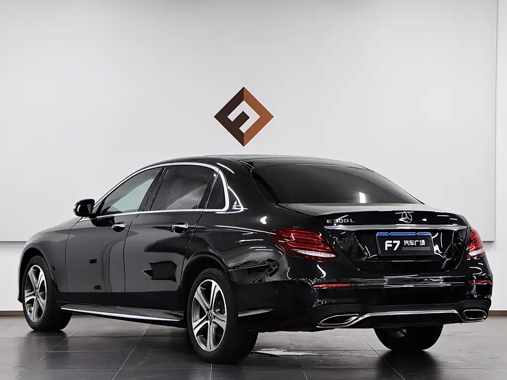 Mercedes-Benz E-Class 2019 E 260 L Sport