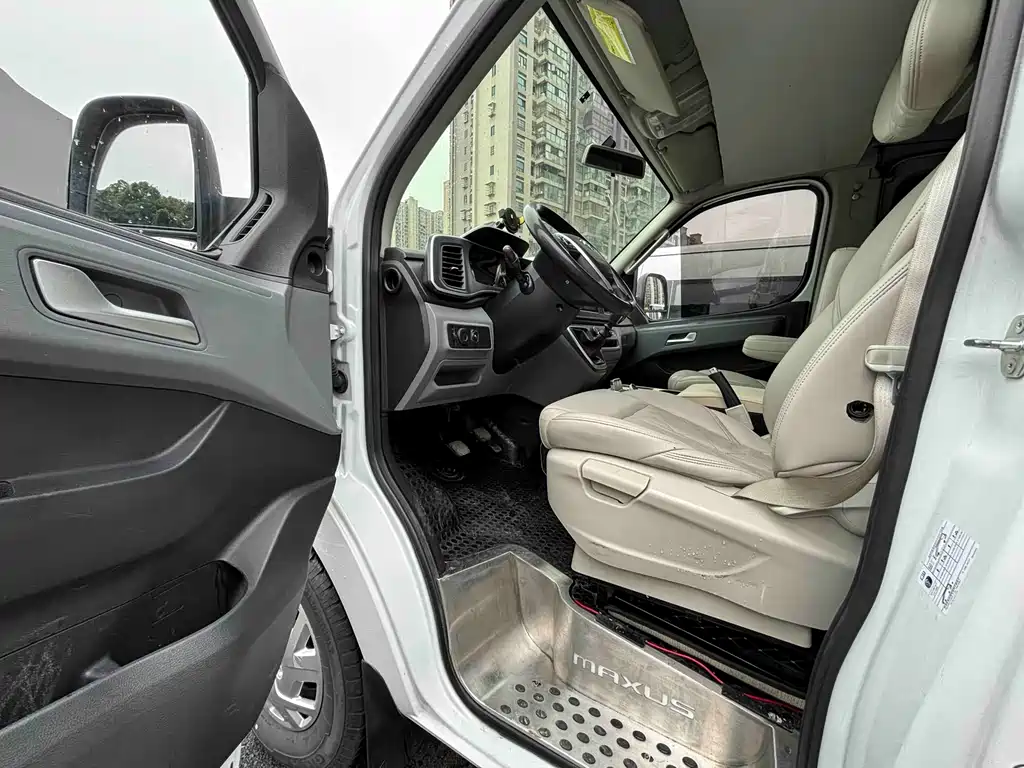 Maxus V80 2024 PRO Business Travel