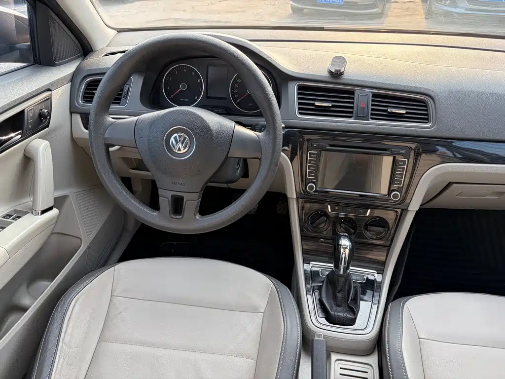 Lavida Gran Turismo 2013 1.4TSI Automatic Comfort