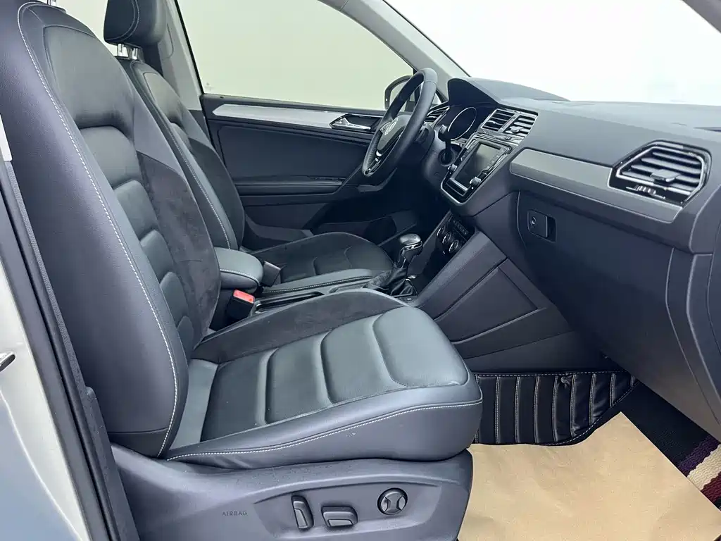 Tiguan L
