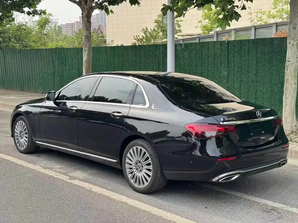 Mercedes-Benz E-Class 2021 E 300 L Prestige