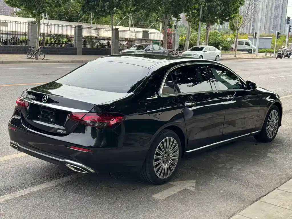 Mercedes-Benz E-Class 2021 E 300 L Prestige