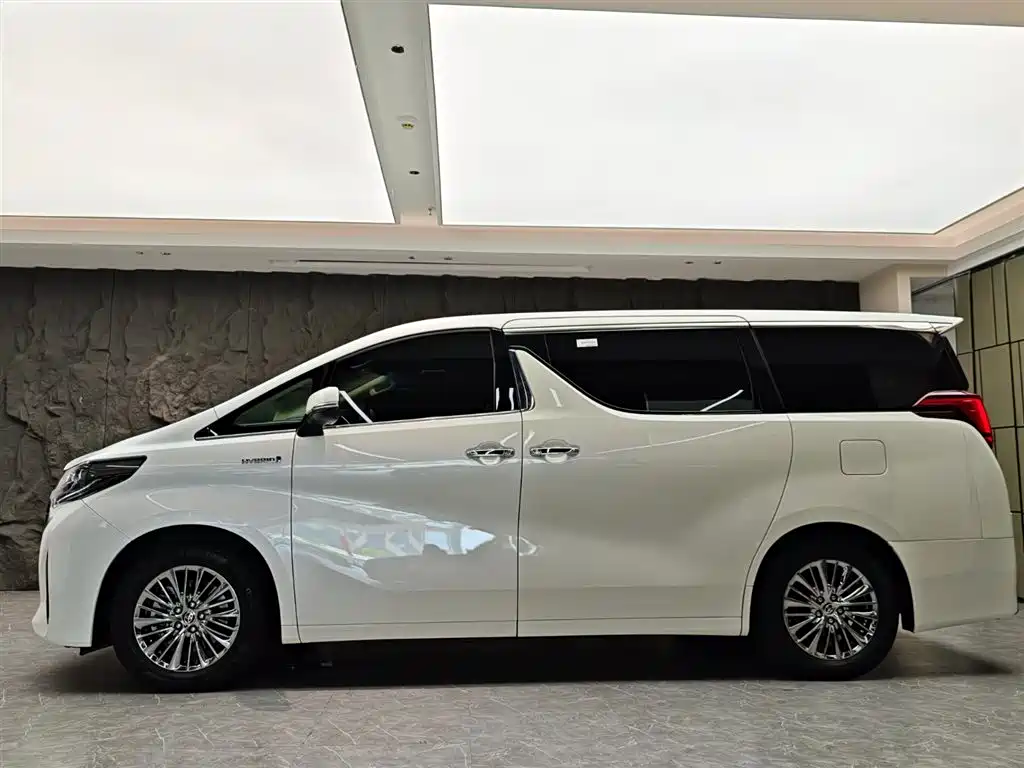 Alphard 2021 Hybrid 2.5L Premium Edition