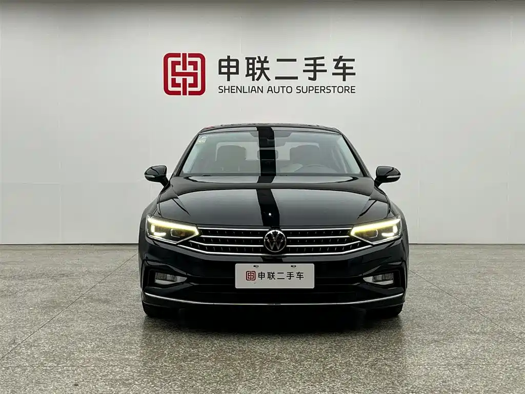 Magotan 2023 2 Million Units Commemorative Edition 330TSI DSG Leading