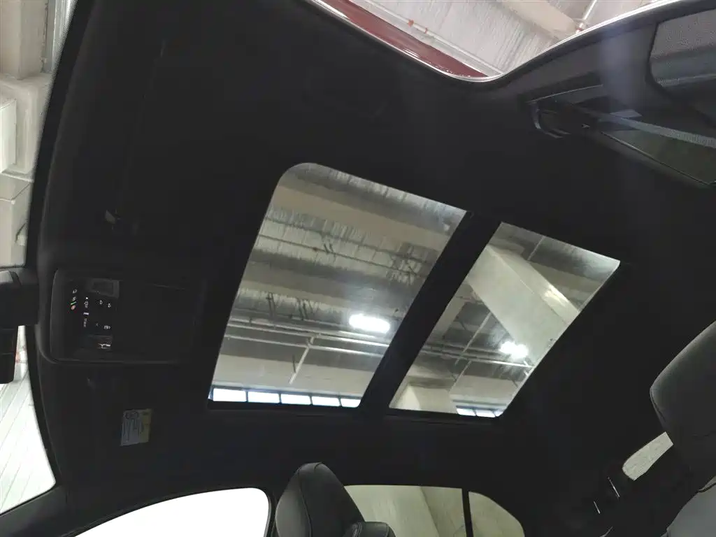 凯迪拉克XT4 2018款 28T 两驱技术型