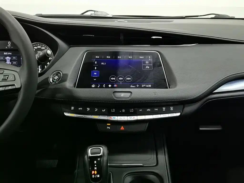 凯迪拉克XT4 2018款 28T 两驱技术型