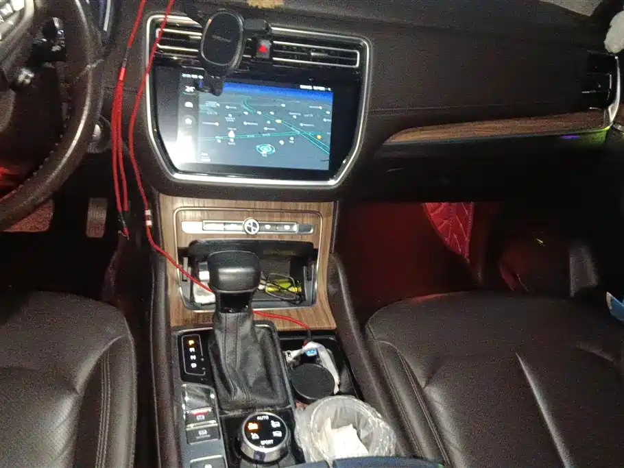 Roewe RX8 2019 30T AWD Flagship Edition