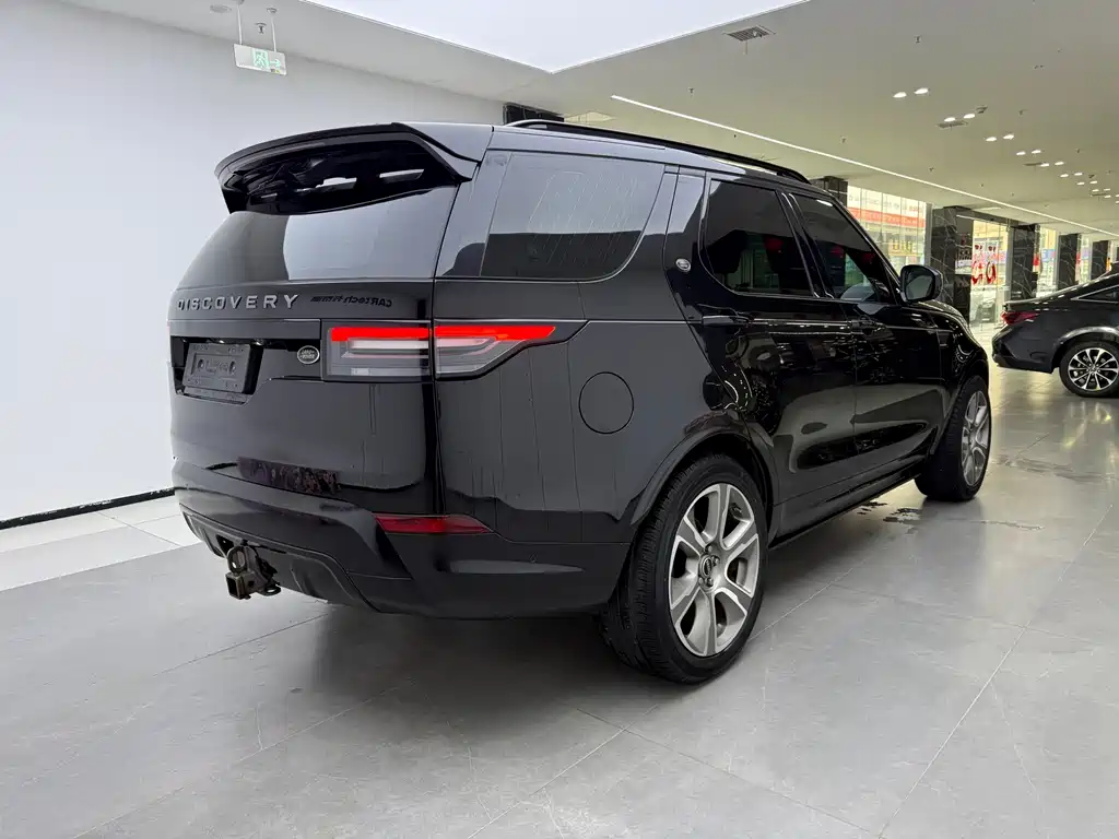 Land Rover Discovery 2019 2.0T SE