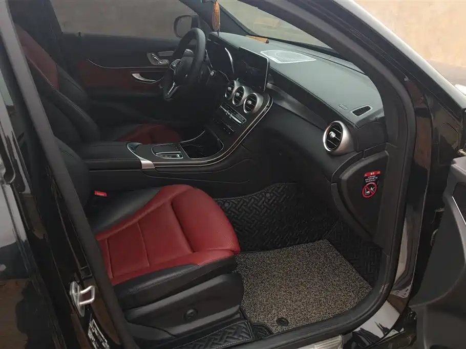 Mercedes-Benz GLC Coupe 2021 GLC 300 4MATIC
