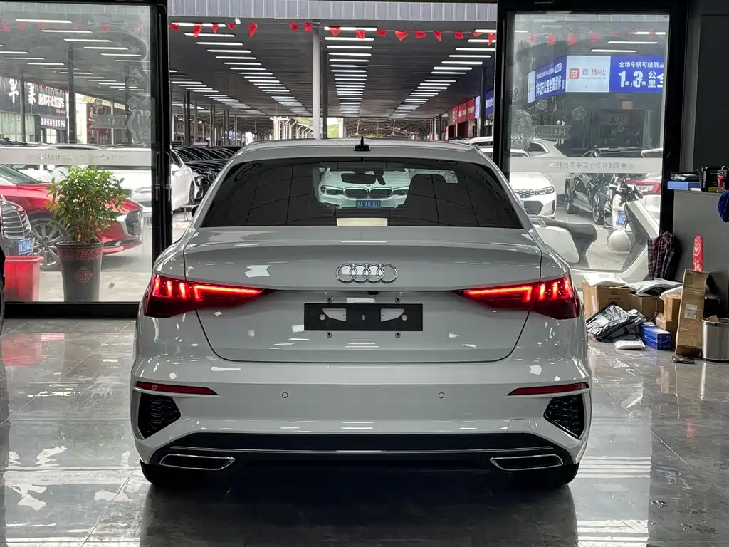 Audi A3L Limousine 2023 35 TFSI Fashion Sport
