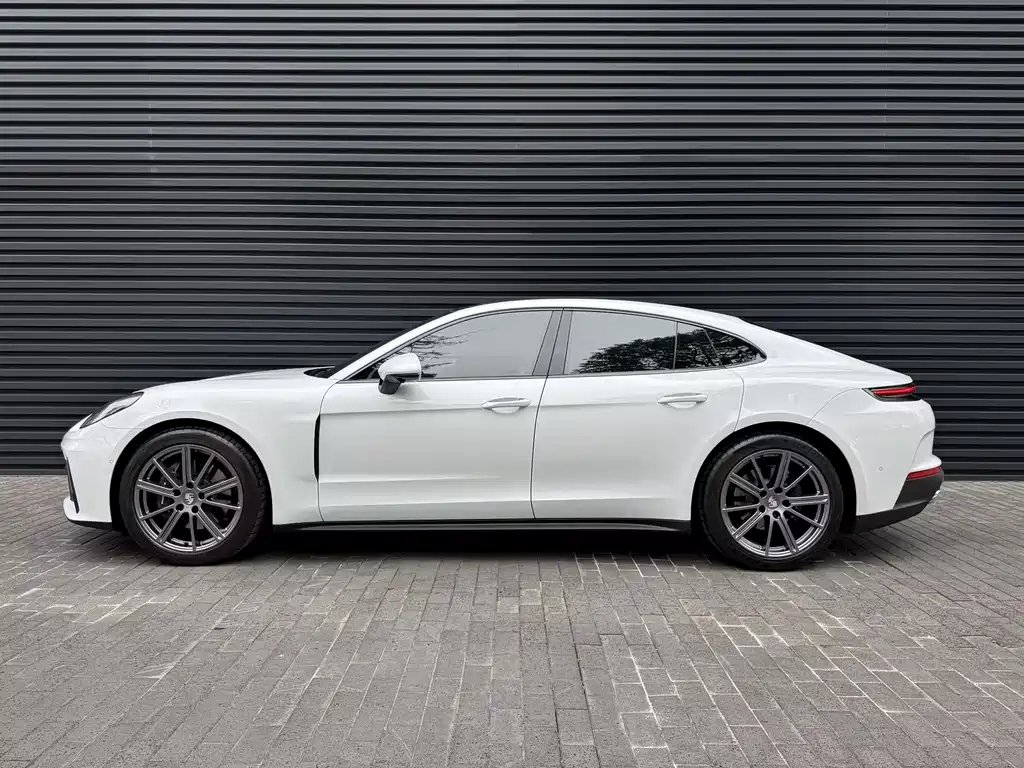Porsche Panamera 2.9T