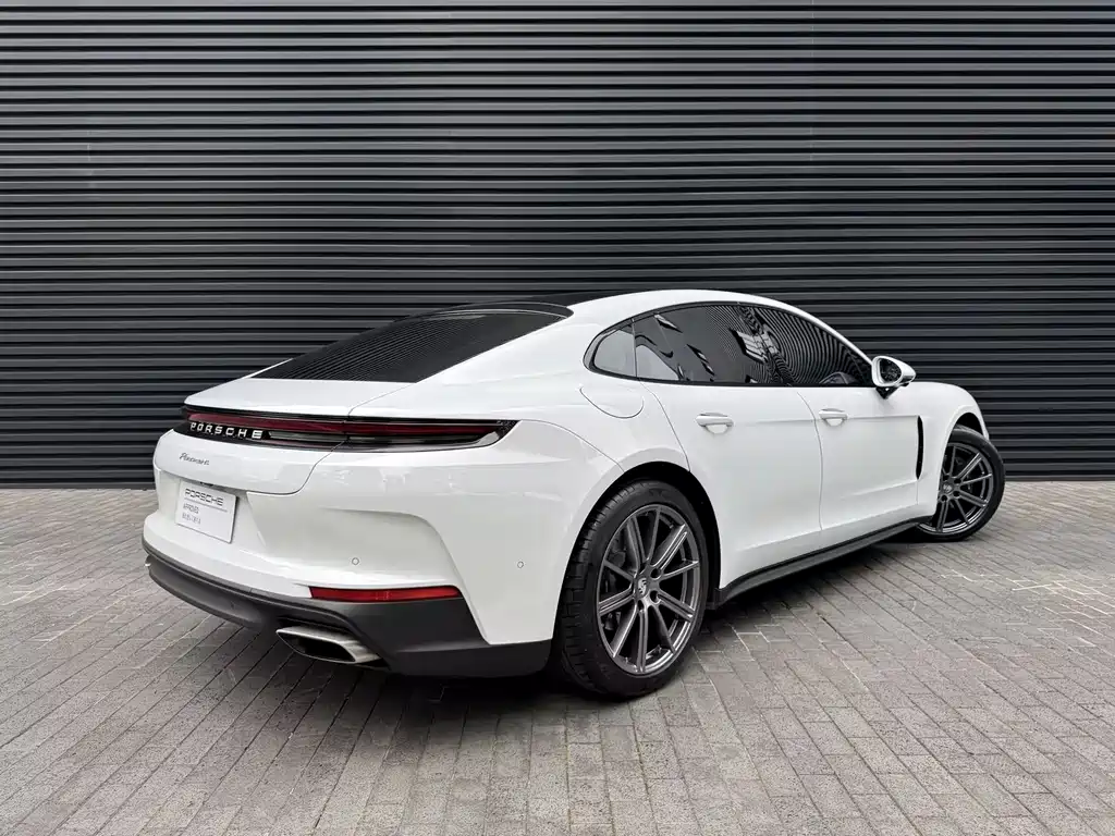 Porsche Panamera 2.9T