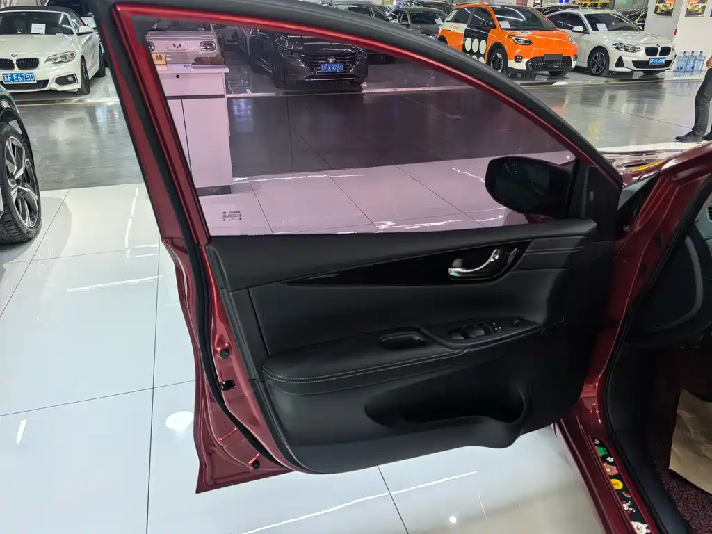 Nissan Tiida 2019 1.6L CVT Smart Edition China VI