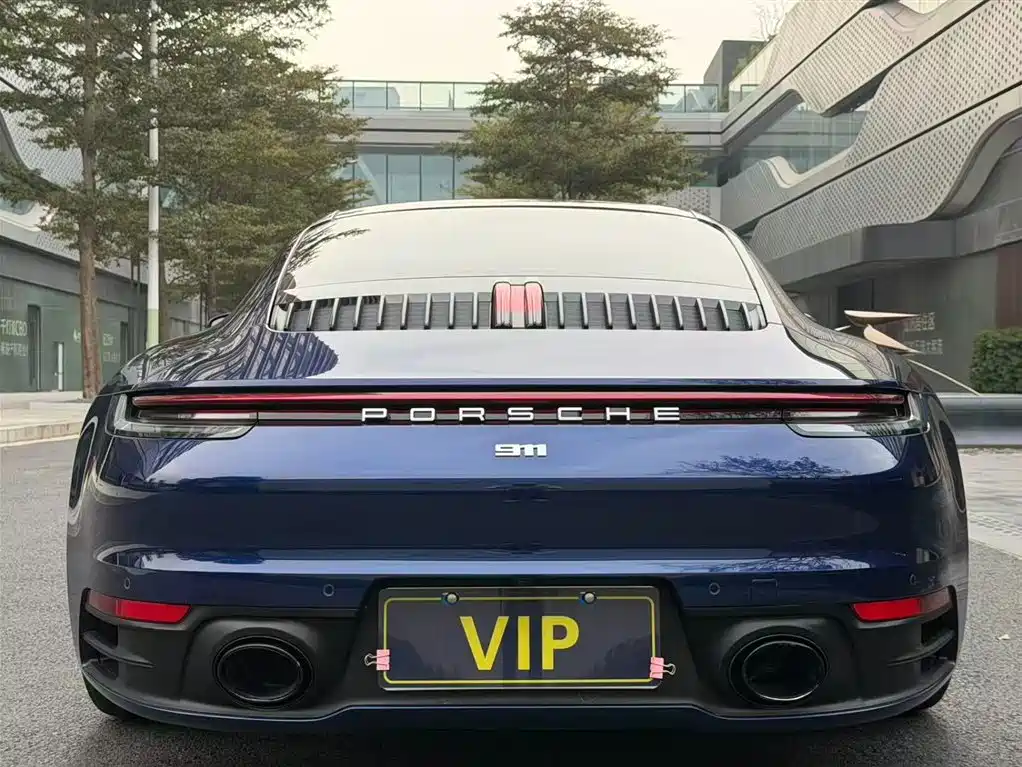 Porsche 911 2023 Carrera 3.0T