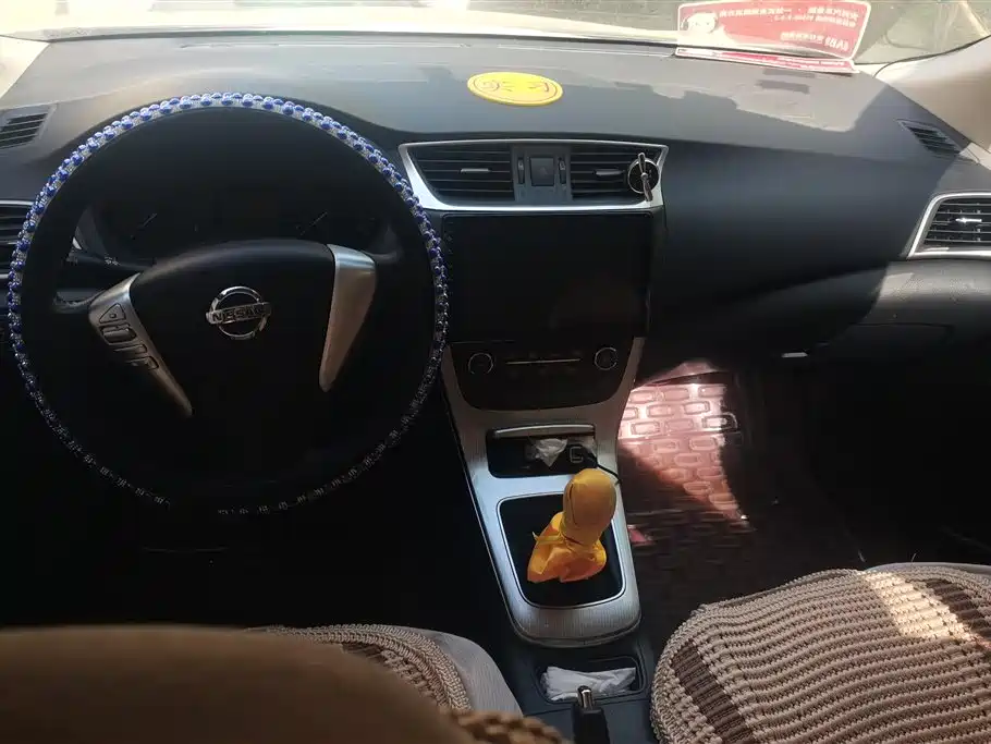 Nissan Sylphy 2012 1.6XL Manual Luxury Edition