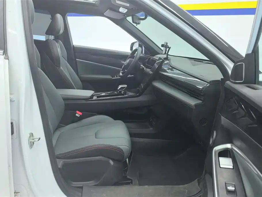 Geely Boyue 2024 1.5TD Longteng Edition