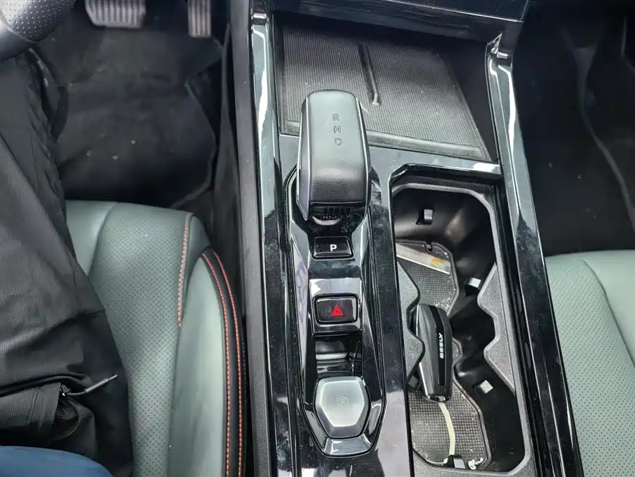 Geely Boyue 2024 1.5TD Longteng Edition