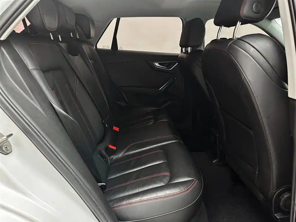 Audi Q2L 2022 35 TFSI Entry Dynamic