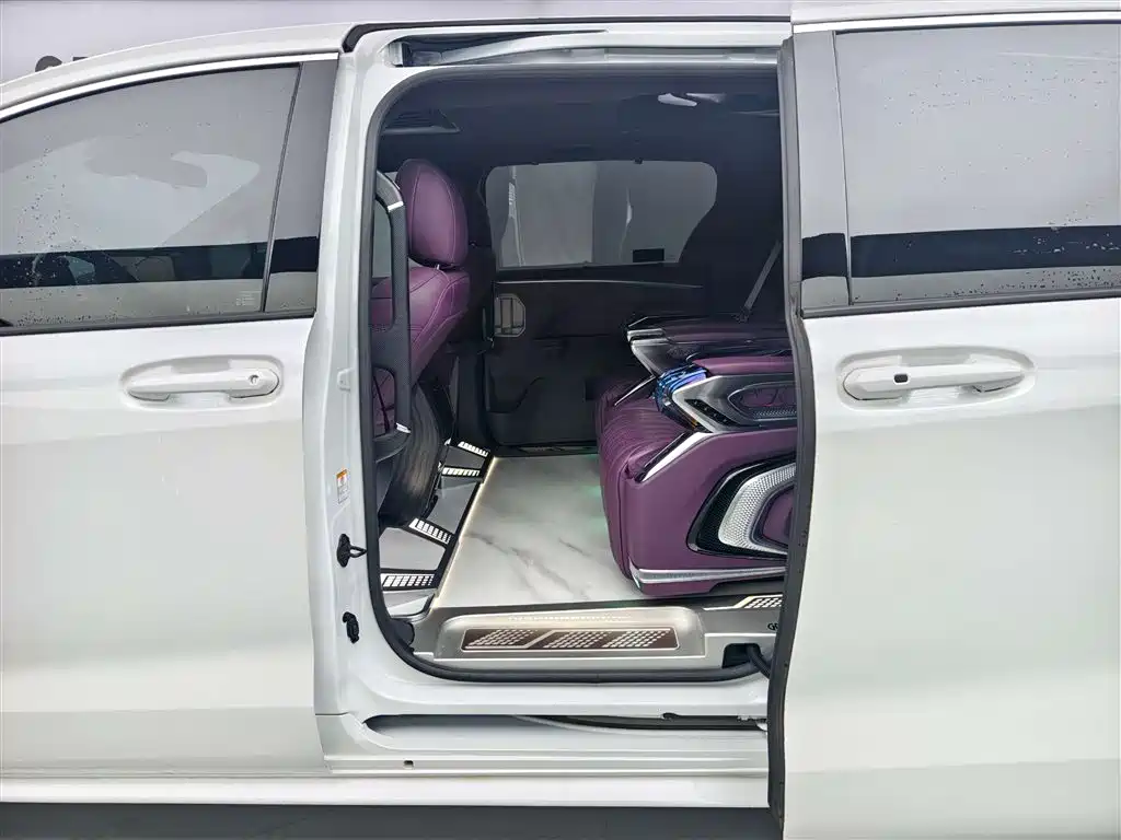 Toyota Sienna 2024 2.5L Hybrid Comfort Edition