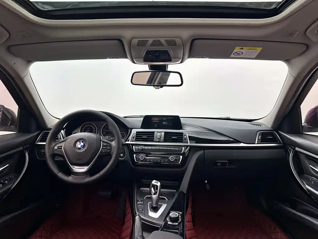 BMW 3-Series 2018 320Li Fashion Edition