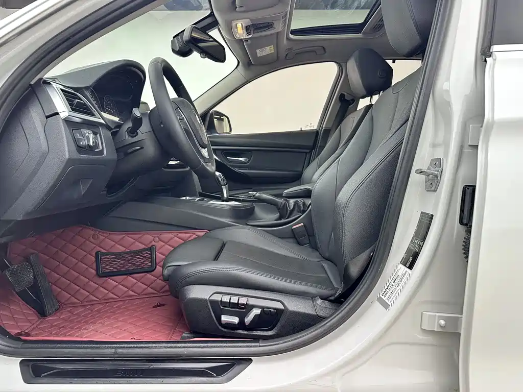 BMW 3-Series 2018 320Li Fashion Edition
