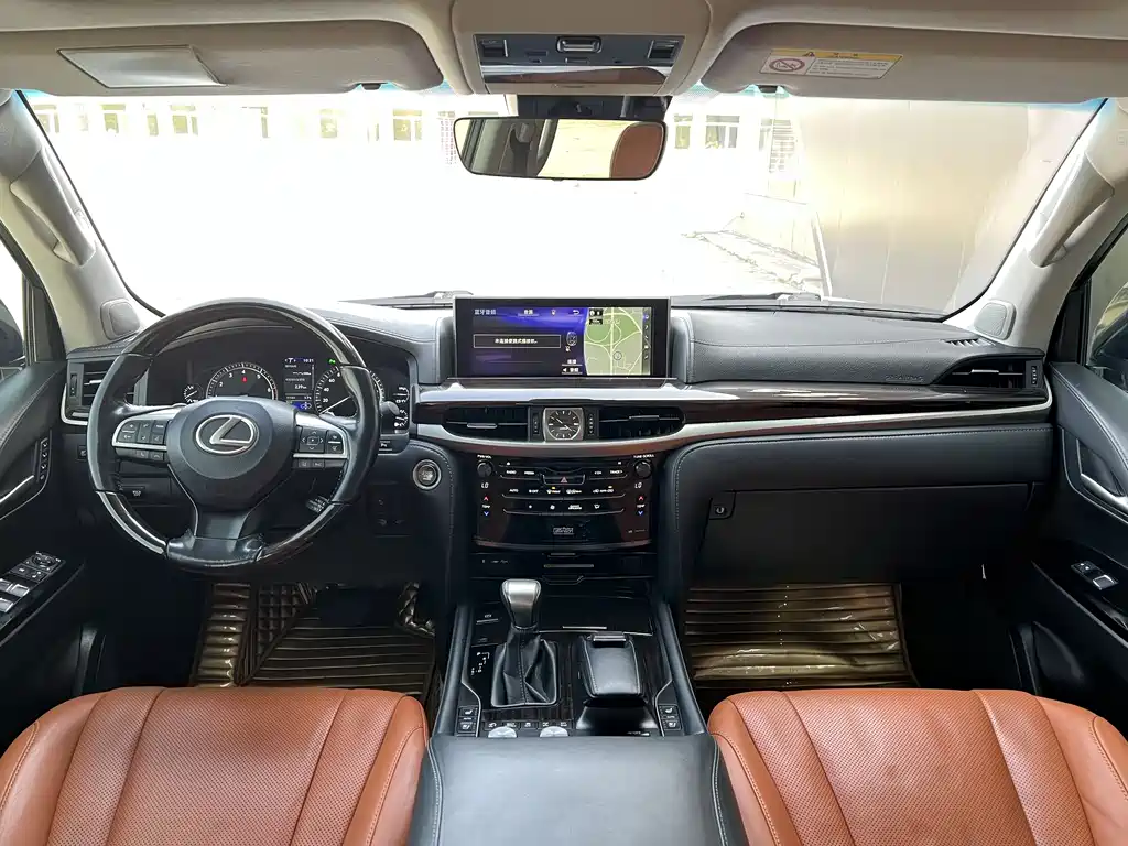 Lexus LX 2019 570 Luxury Edition