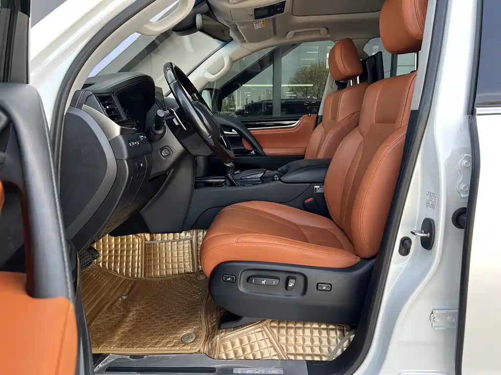 Lexus LX 2019 570 Luxury Edition