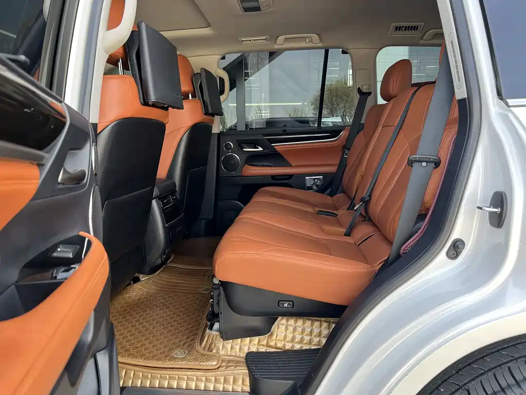 Lexus LX 2019 570 Luxury Edition