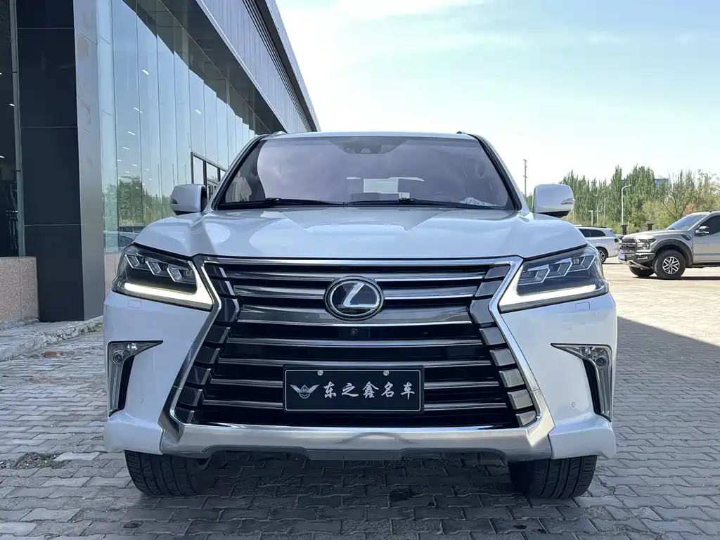 Lexus LX 2019 570 Luxury Edition
