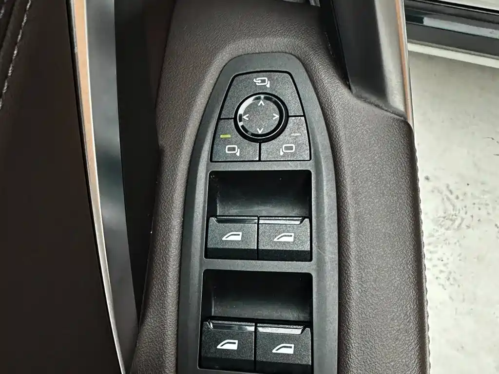 BMW X1 2023 sDrive20Li X Design Package