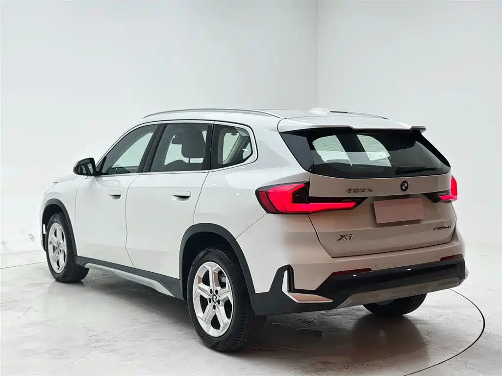 BMW X1 2023 sDrive20Li X Design Package