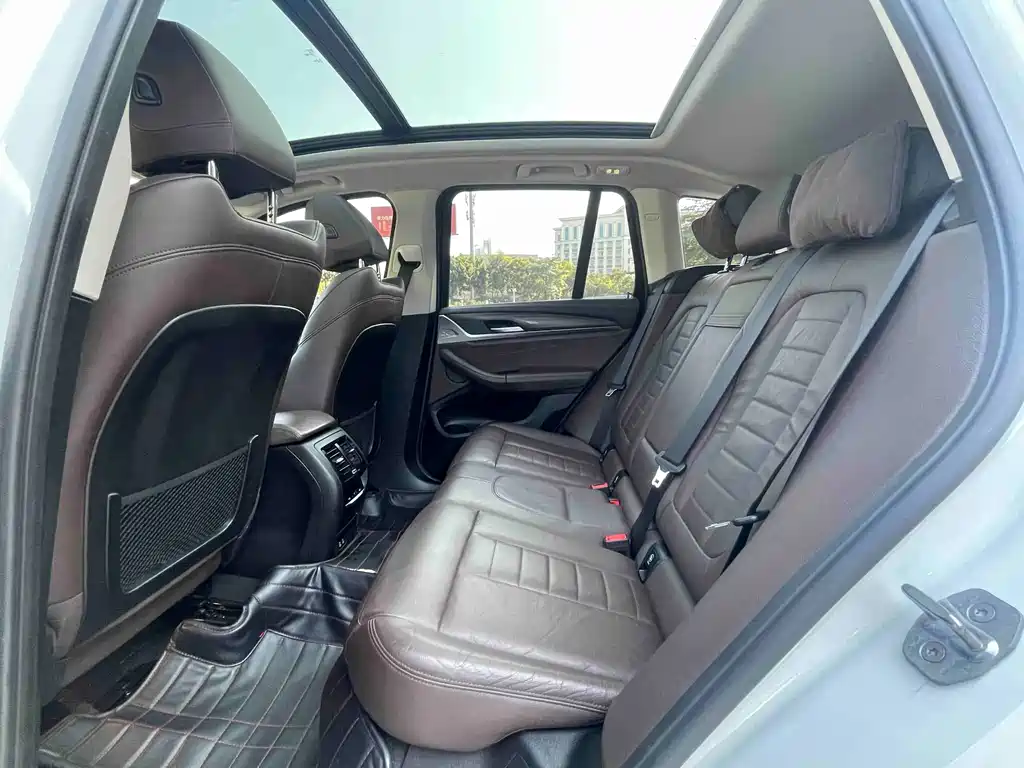 BMW X3 2020 xDrive28i Luxury Package