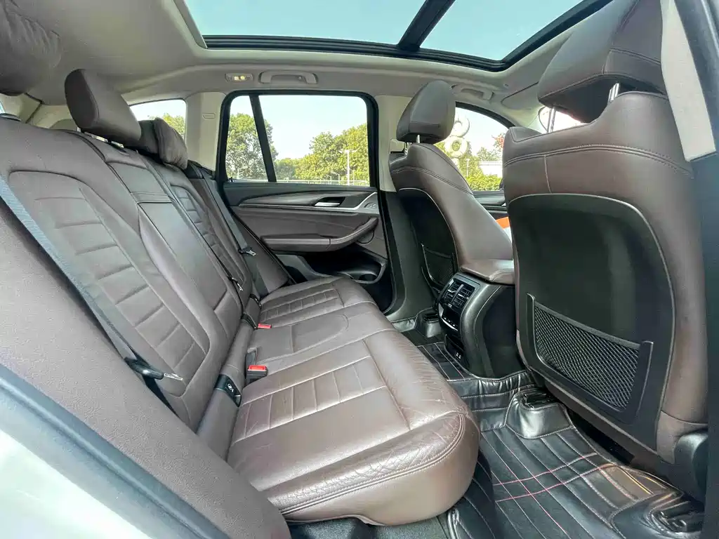 BMW X3 2020 xDrive28i Luxury Package