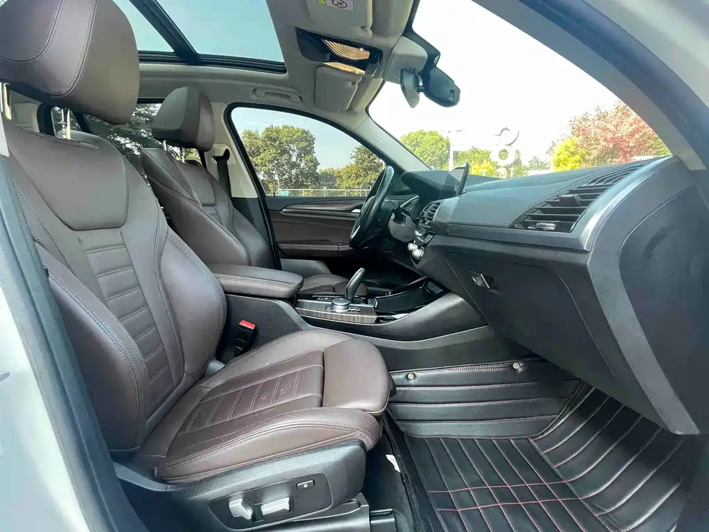 BMW X3 2020 xDrive28i Luxury Package