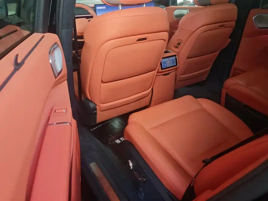 Lynk & Co 900 2025 1.5T Ultra 6-Seater