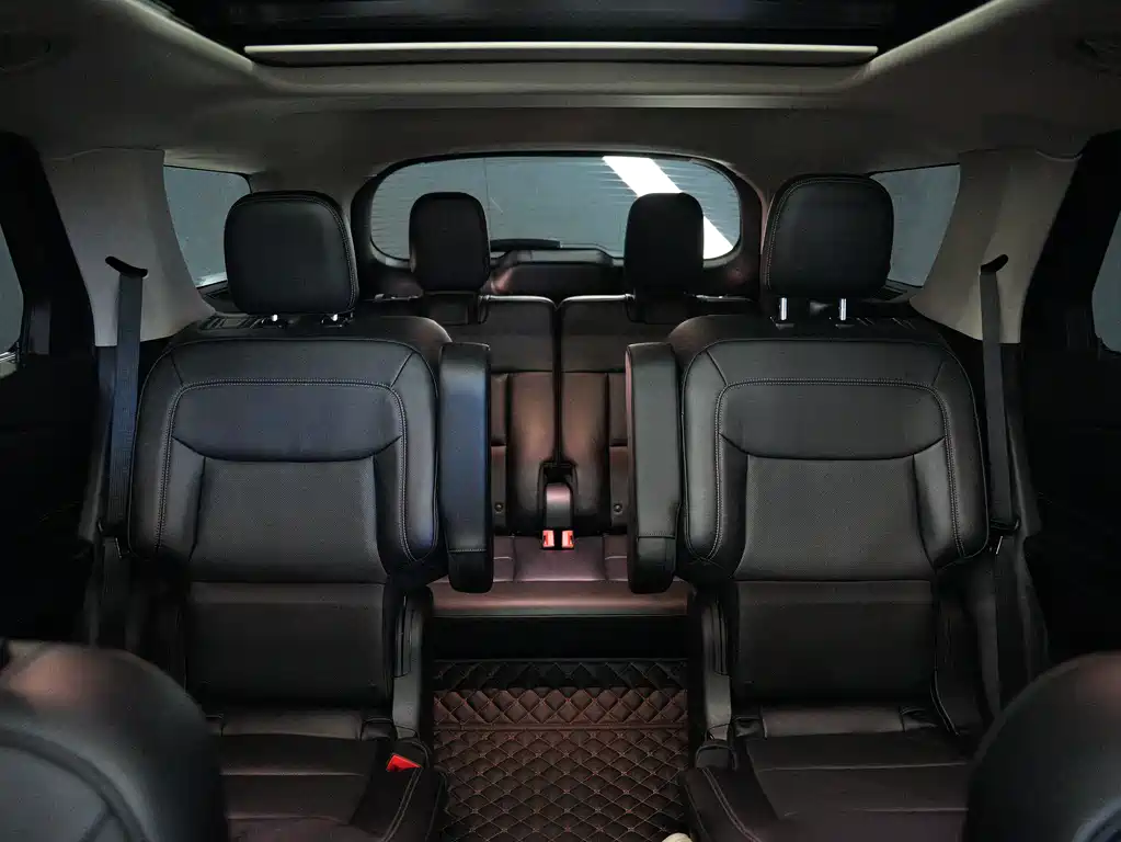 Ford Explorer 2020 EcoBoost 285 AWD Fashion Edition 6-Seater