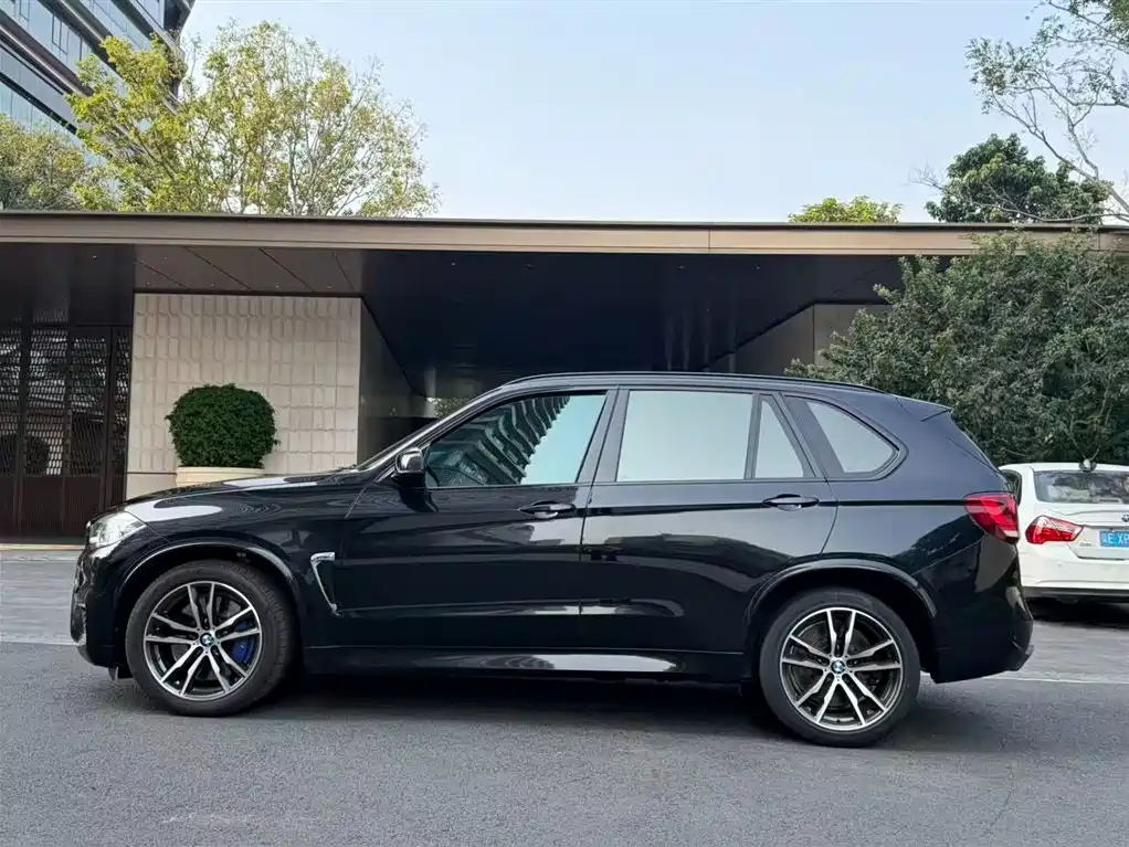 BMW X5 M 2015 X5 M - фото 17
