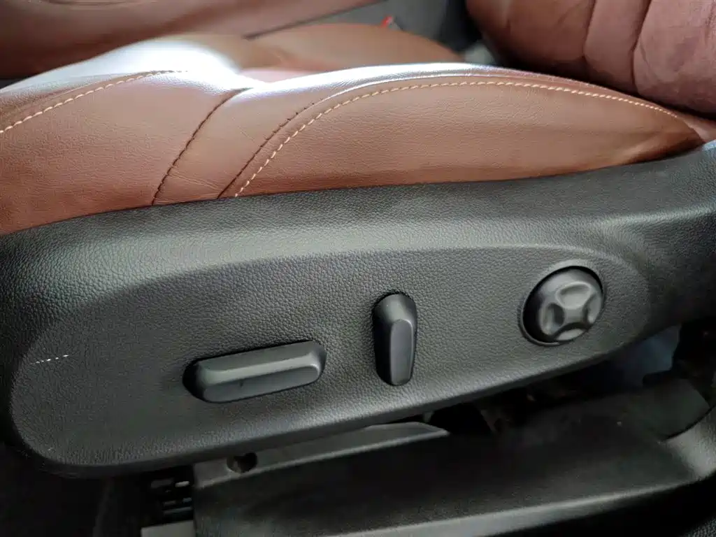 Buick Envision Plus 2017 20T FWD Luxury