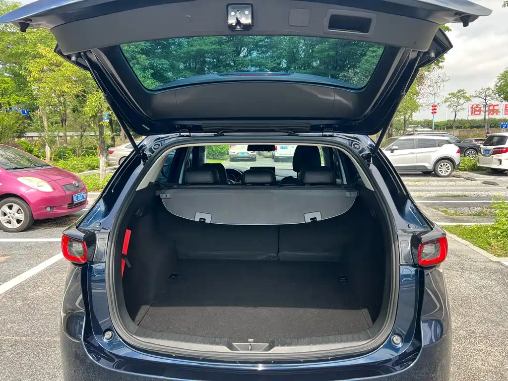 Mazda CX-5 2024 2.0L Automatic Two-Wheel Drive Comfort Edition