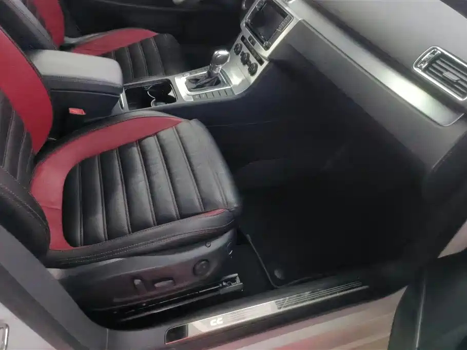 FAW-Volkswagen CC 2016 300TSI 25th Anniversary Edition