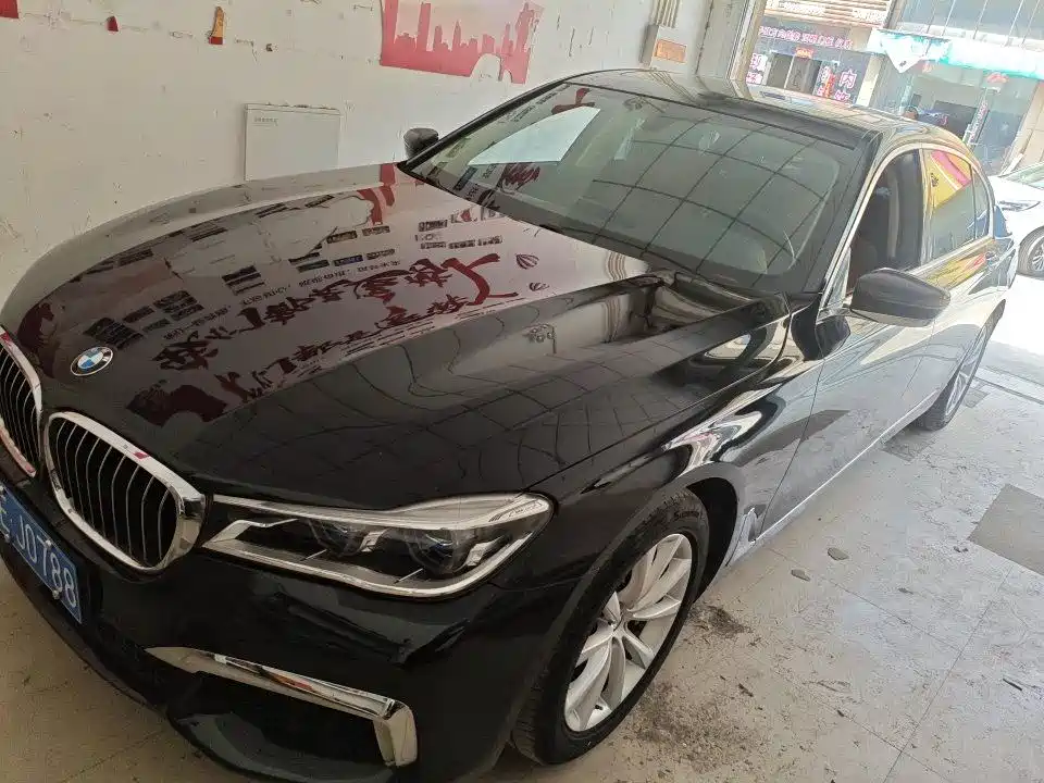BMW 7 Series 2016 730Li Leading Edition