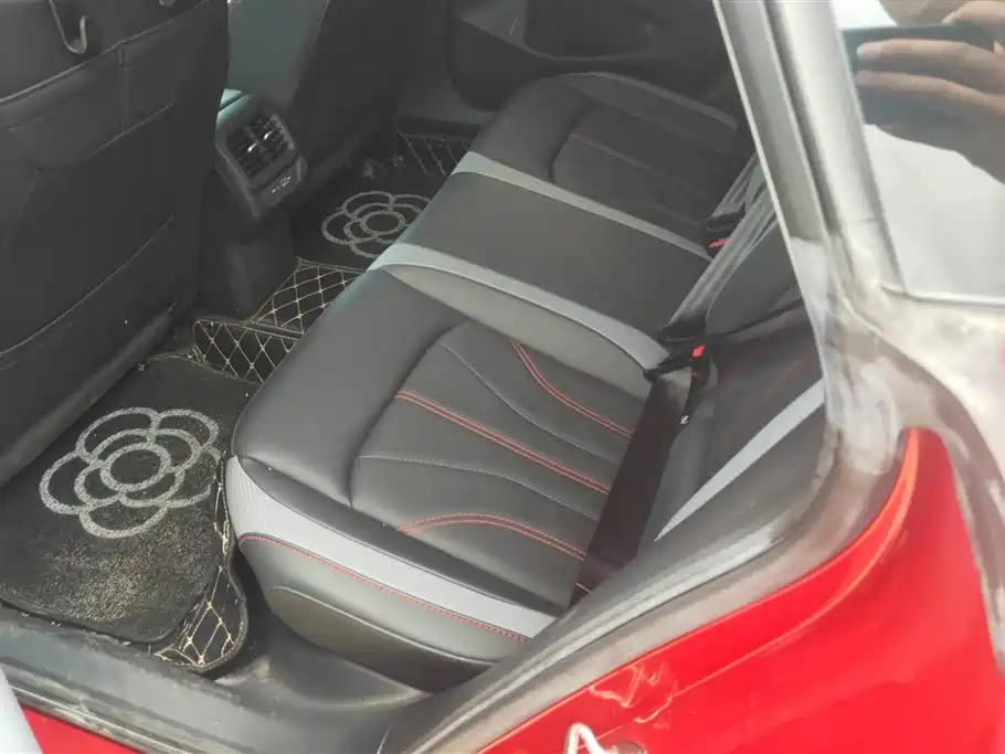 Volkswagen Lamando L 2022 280TSI DSG Cool Spicy Edition
