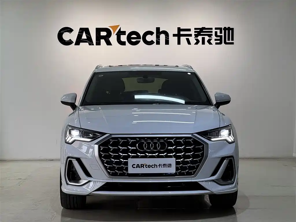 Audi Q3 2024 35 TFSI Fashion Dynamic