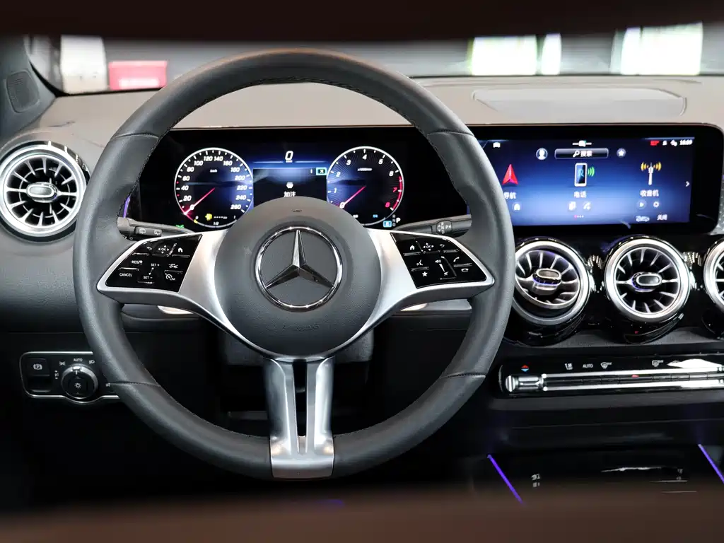 Mercedes-Benz GLB 2025 GLB 220 Fashion Trim
