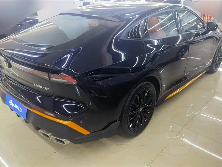 Changan UNI-V 2025 1.5T 500Bar High-Performance Sport Edition