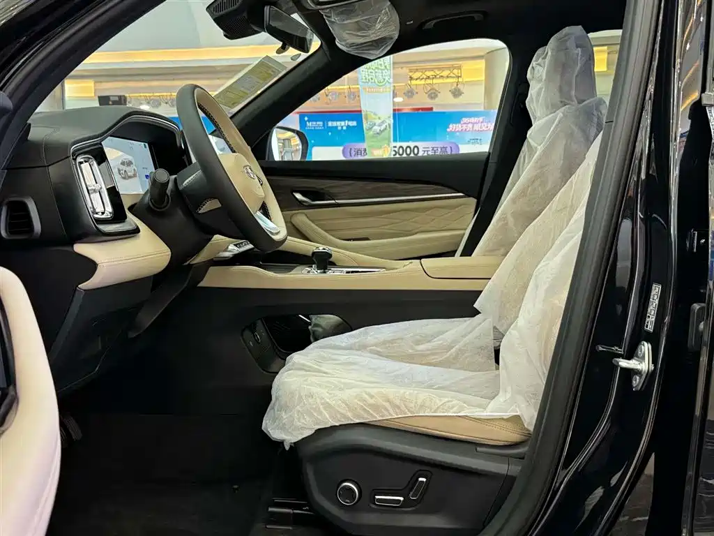 Geely Monjaro 2026 Dongfang Yao 2.0TD Automatic Xiaohan Edition