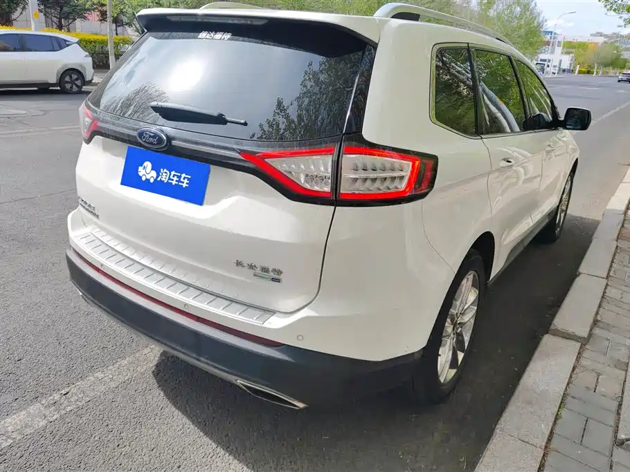 Edge 2016 EcoBoost 245 AWD Zunrui Edition 7-seat