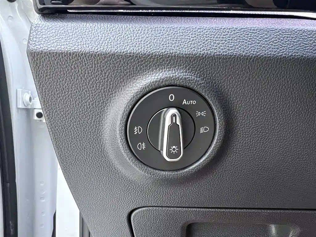 Volkswagen Tayron 2022 280TSI 2WD Luxury Intelligent Connectivity Edition